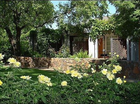 Petit Logis Inn Yountville Room photo